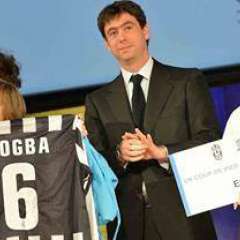 Premiazione Essere migrante con Andrea Agnelli presso sede Unesco